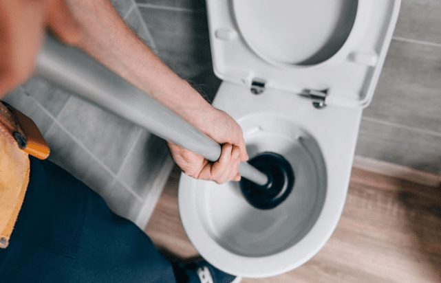 How To Unclog A Toilet With The Help Of A Plumber In San Diego?